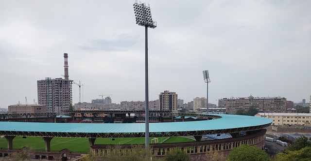 强烈反响 强烈反响