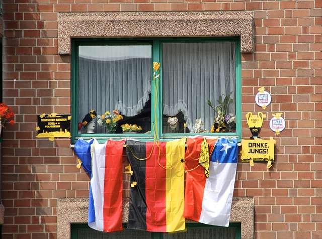 美国队夺得第三届网球联合杯冠军.